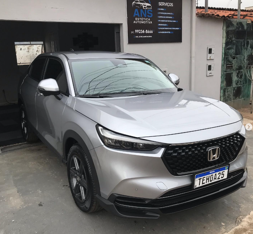 Honda HR-V polido e vitrificado com brilho espelhado
